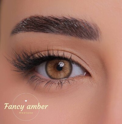 Contact lenses-Fancy amber