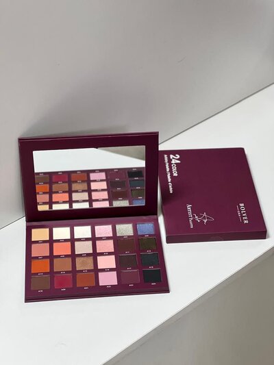 24 Color Eyeshadow Palette by Pulver