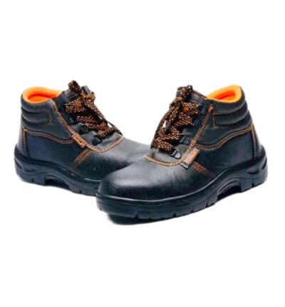 Safety shoes, sizes 41 to 46