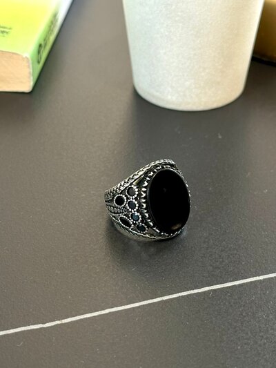 Men's silver ring