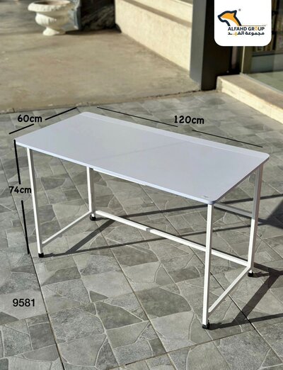 Office table 9581