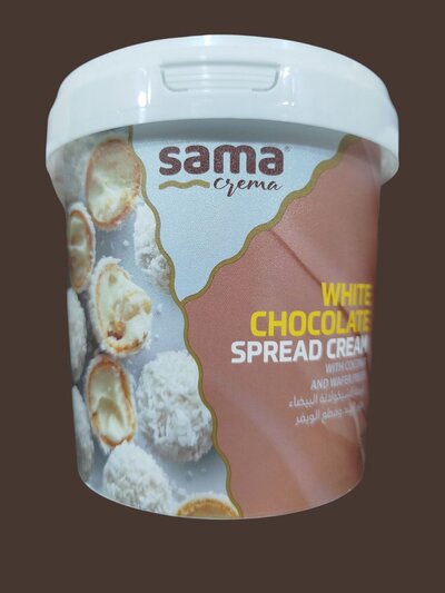 White chocolate cream with coconut and wafer pieces