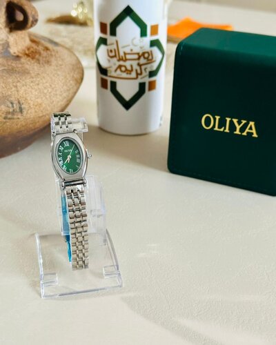 Oliya Women's Watch