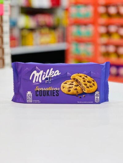 Milka cookies chocolate and milk biscuits - 156g