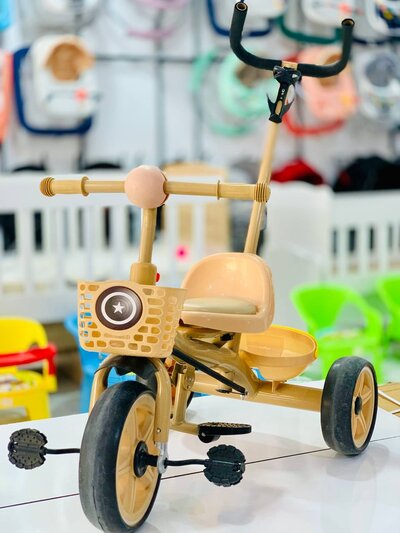 Tricycle with handlebar - yellow color