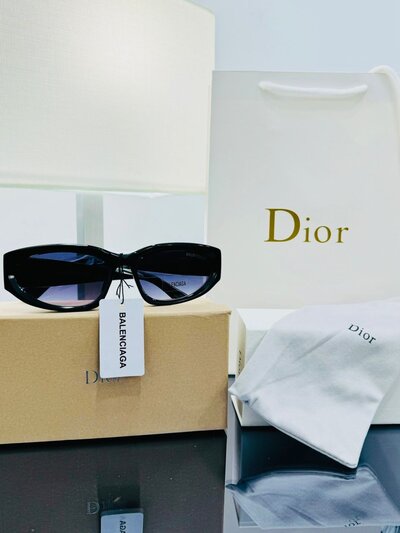 Balencıaga - 01 Women's Sunglasses