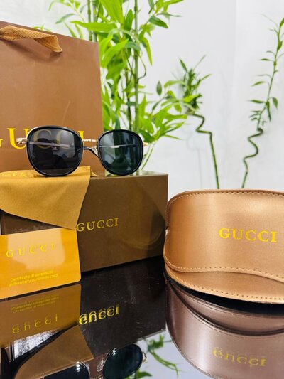 GUCCI - Women's sunglasses