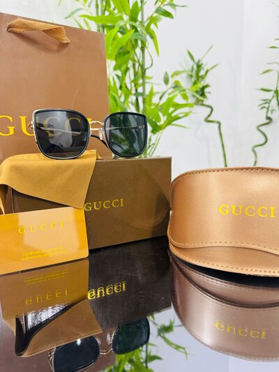 GUCCI - Women's sunglasses