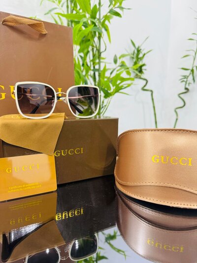 GUCCI - Women's sunglasses