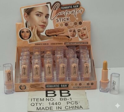 Creamy concealer pencil