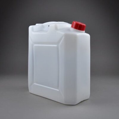 10 plastic bins
