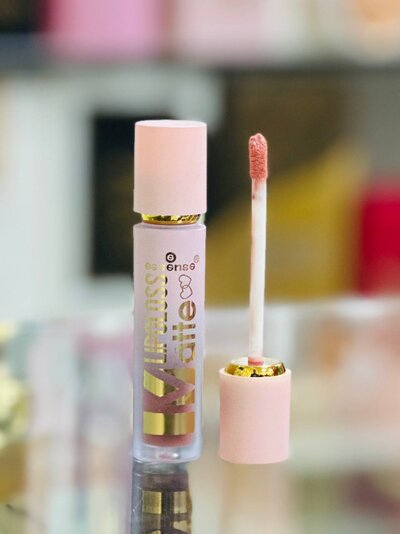Essence lipstick