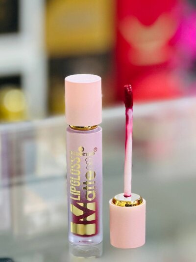 Essence lipstick