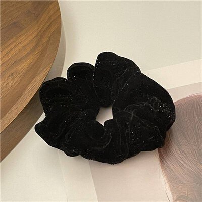 Hair tie