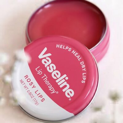 Vaseline lip balm pink