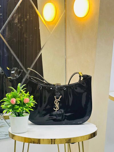 Black Bag - 028