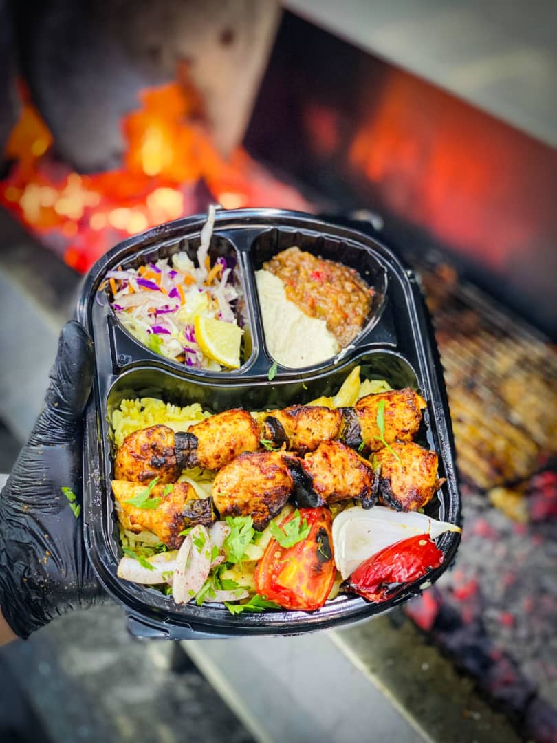 وجبة شيش طاووق - 2 سيخ