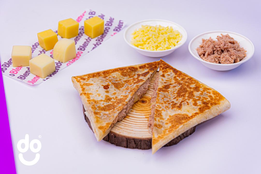 Tuna and cheese pie