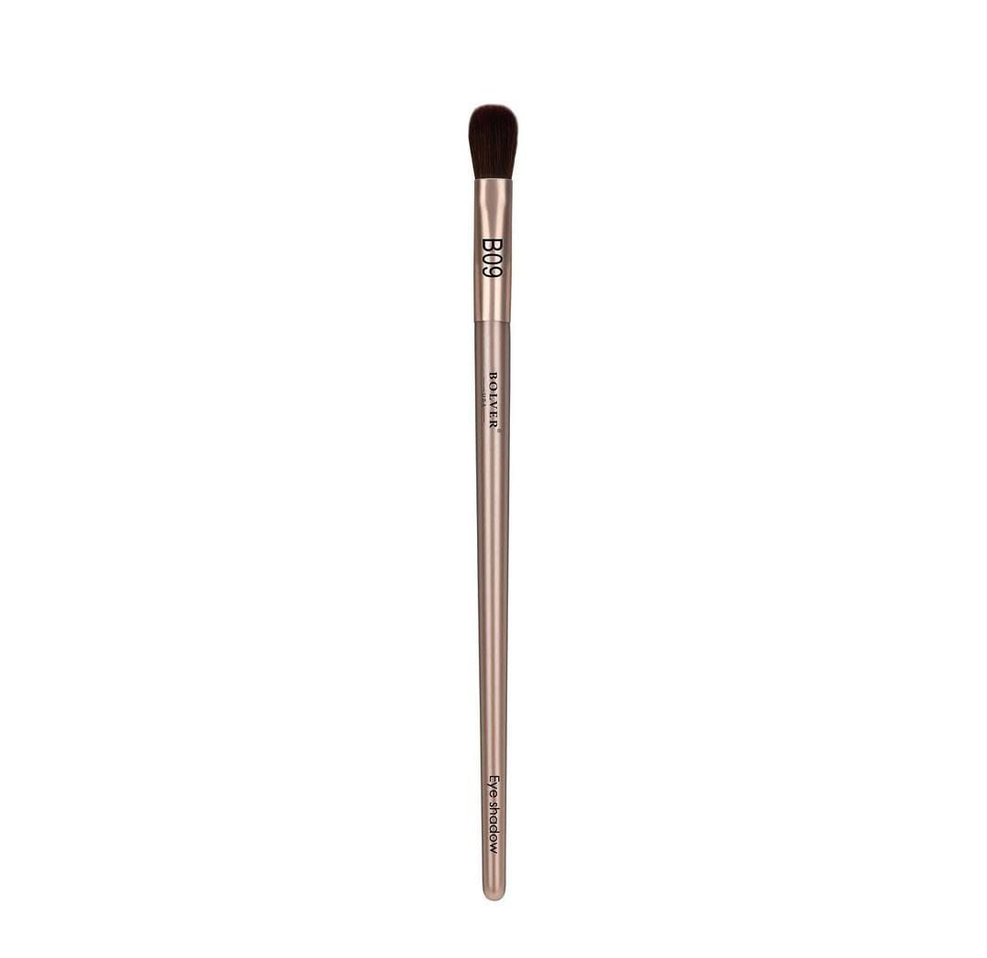 08 Makeup brush by Pulver