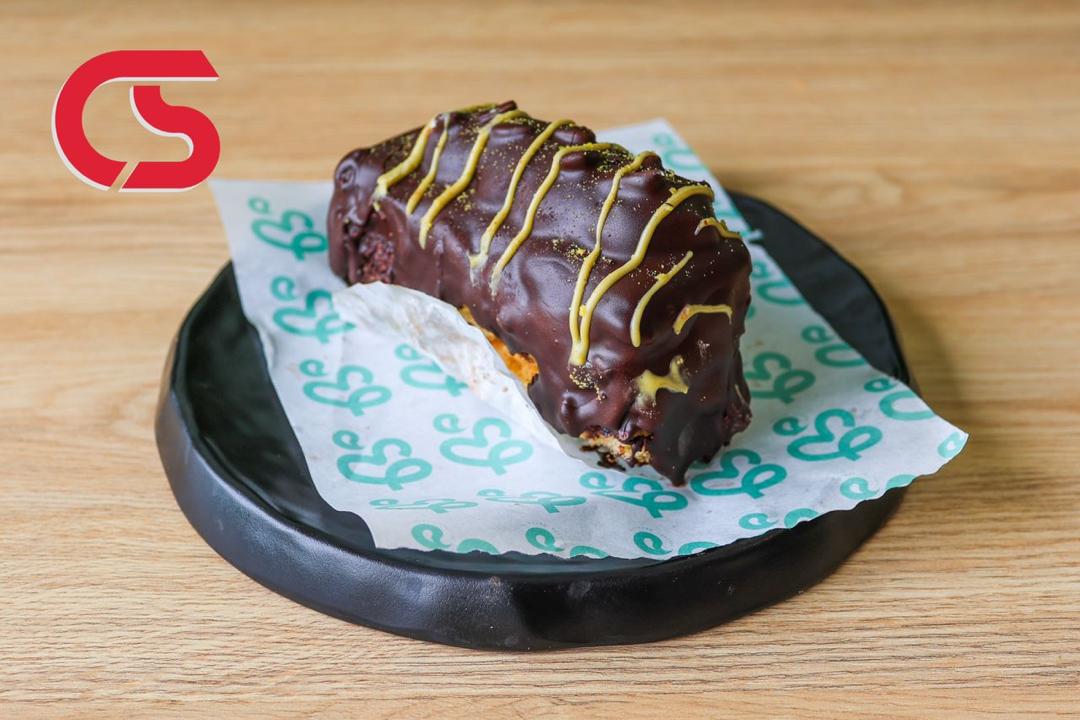 Snickers cake