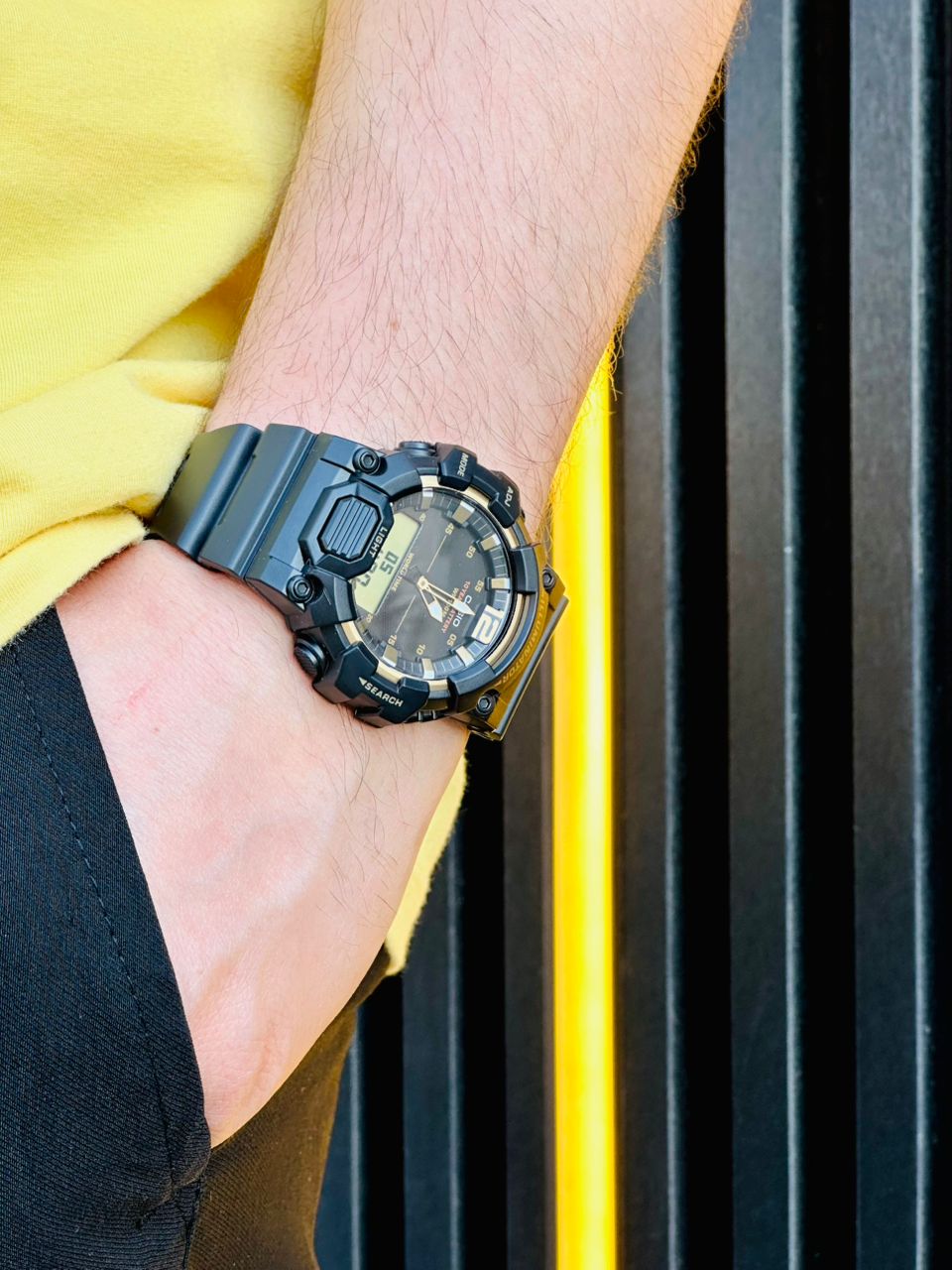Casio watch, black color