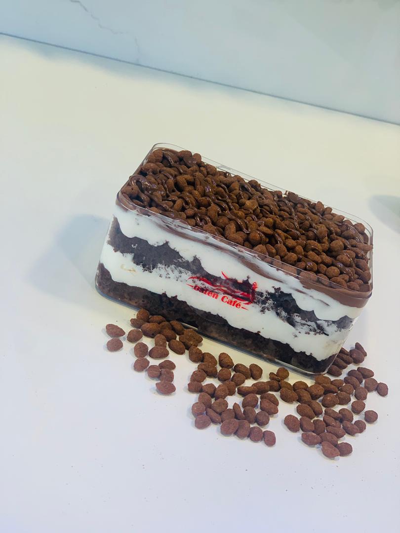 Ahmed double cake