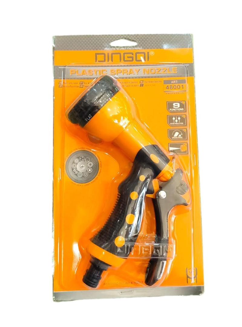 Hose nozzle with accessories