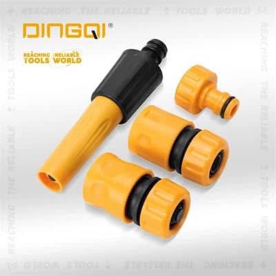Hose nozzle with accessories