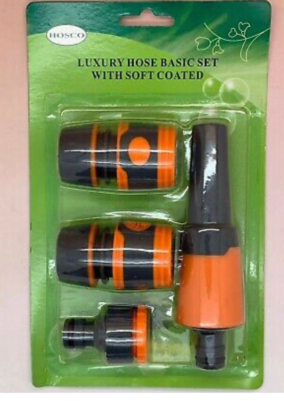 Hose nozzle with accessories