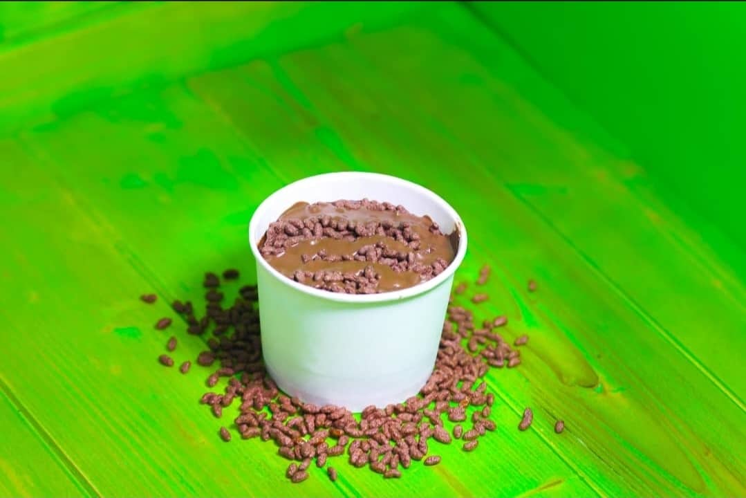 Ahmed medium cake