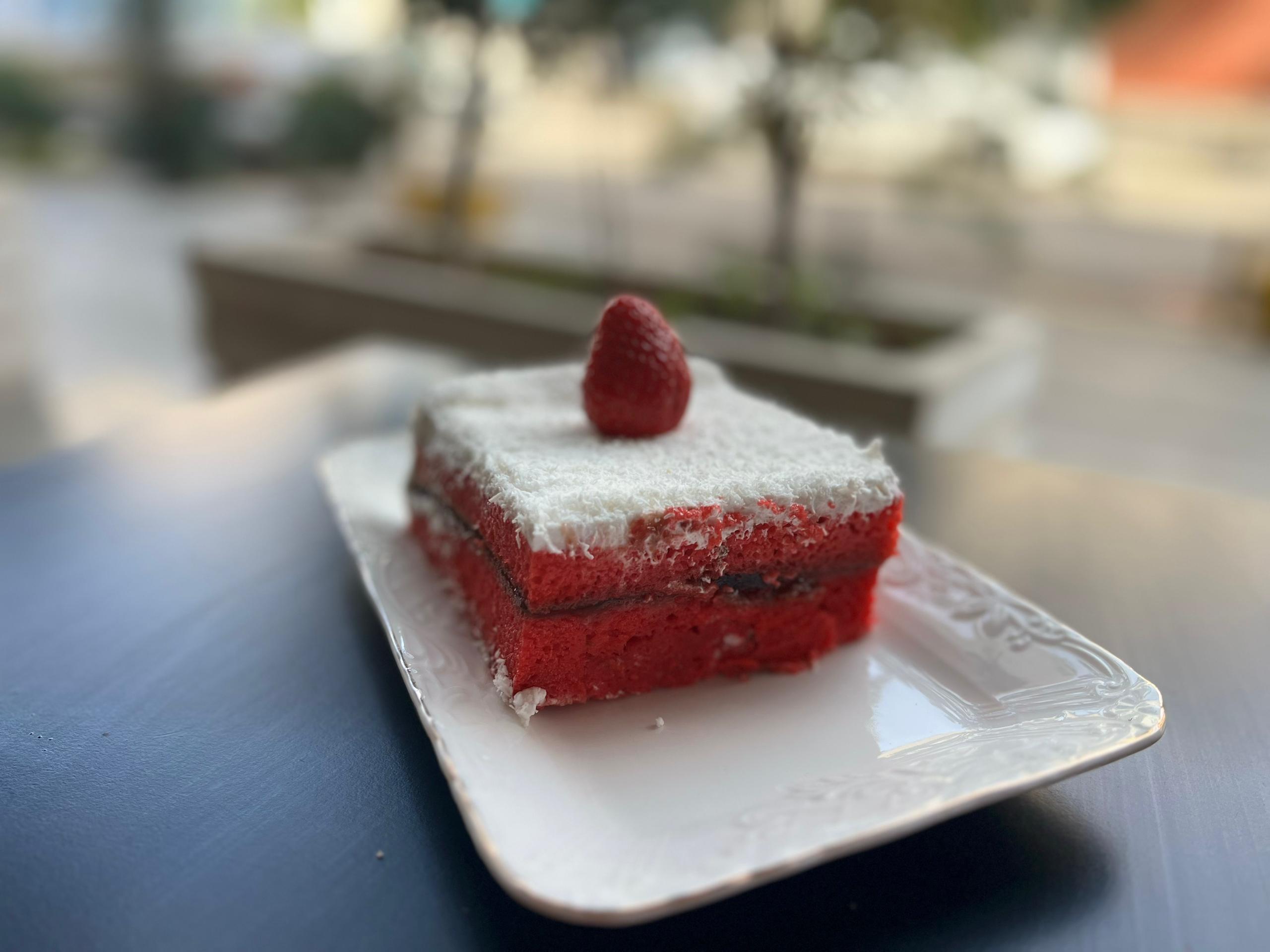 Strawberry coconut cake