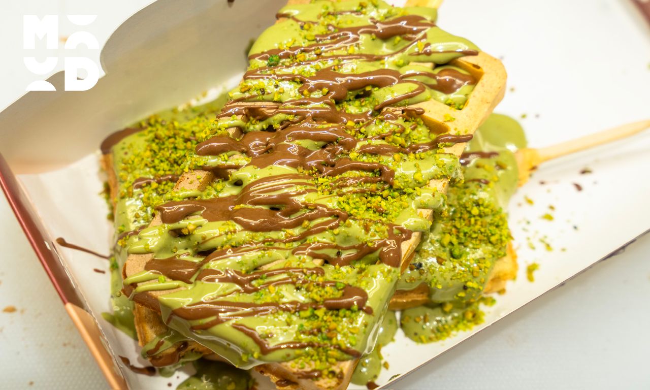 Pistachio waffle