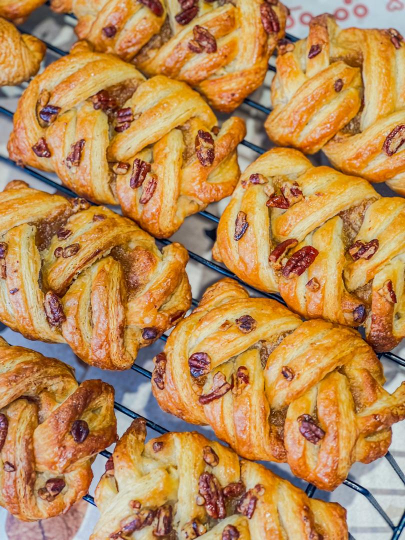 Pecan brioche