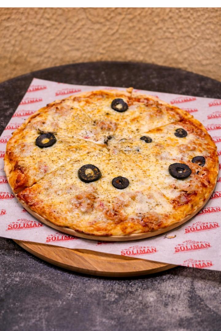 Tuna Pizza