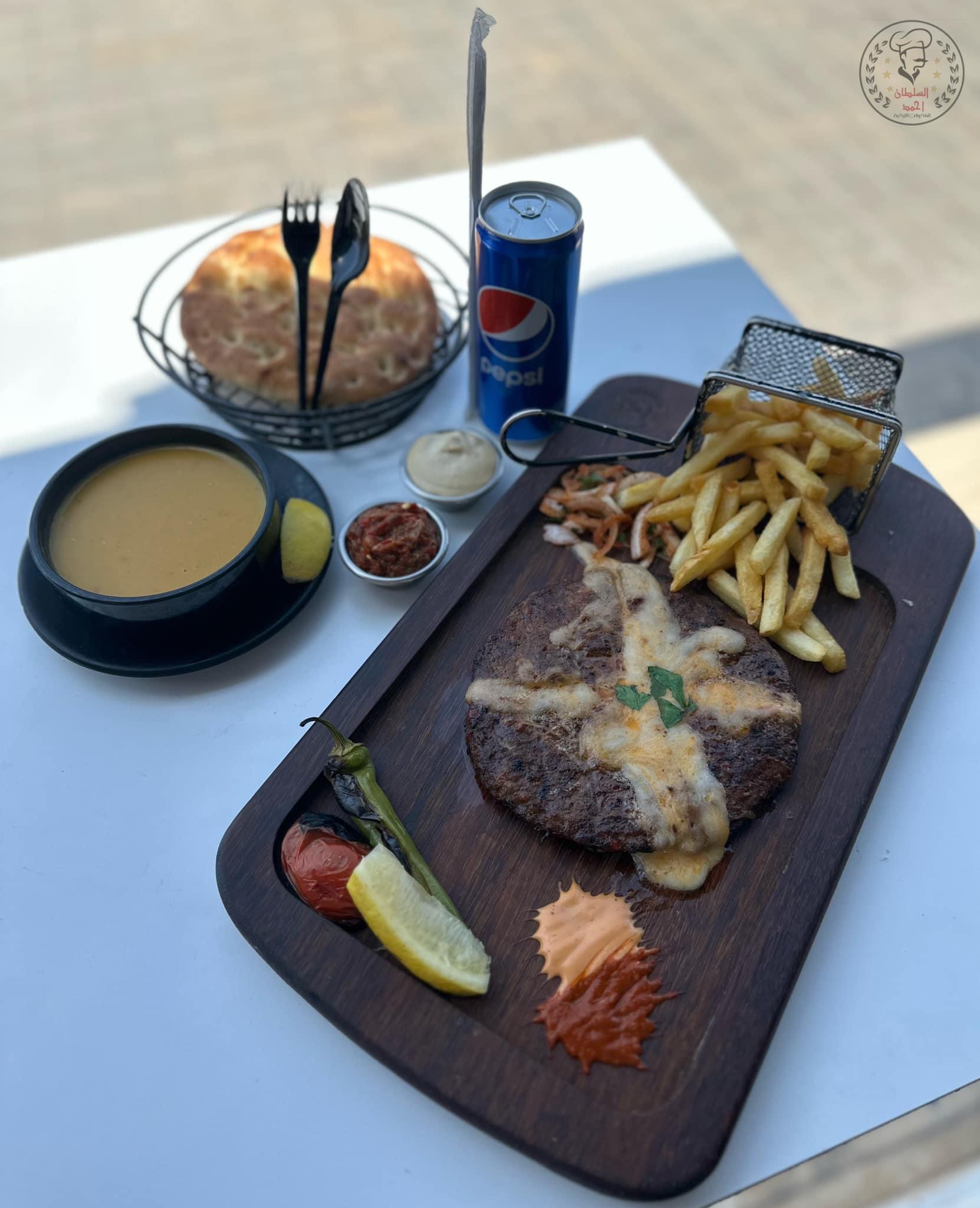 Beef kofta with cheese meal