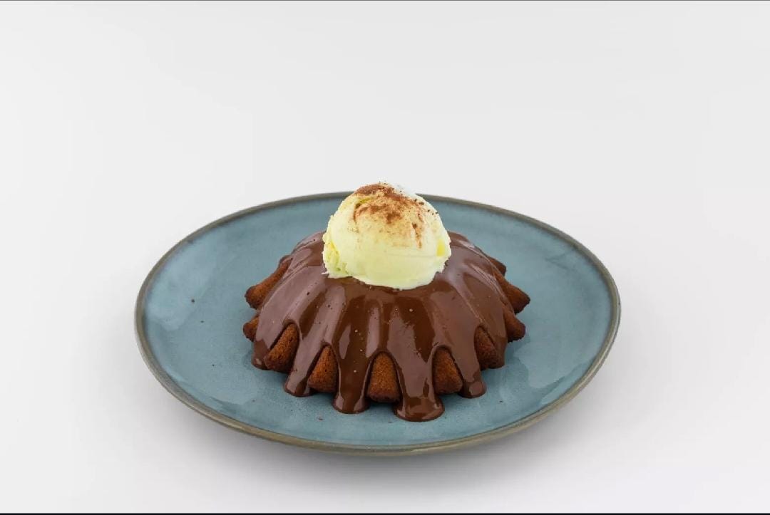 Molten cake