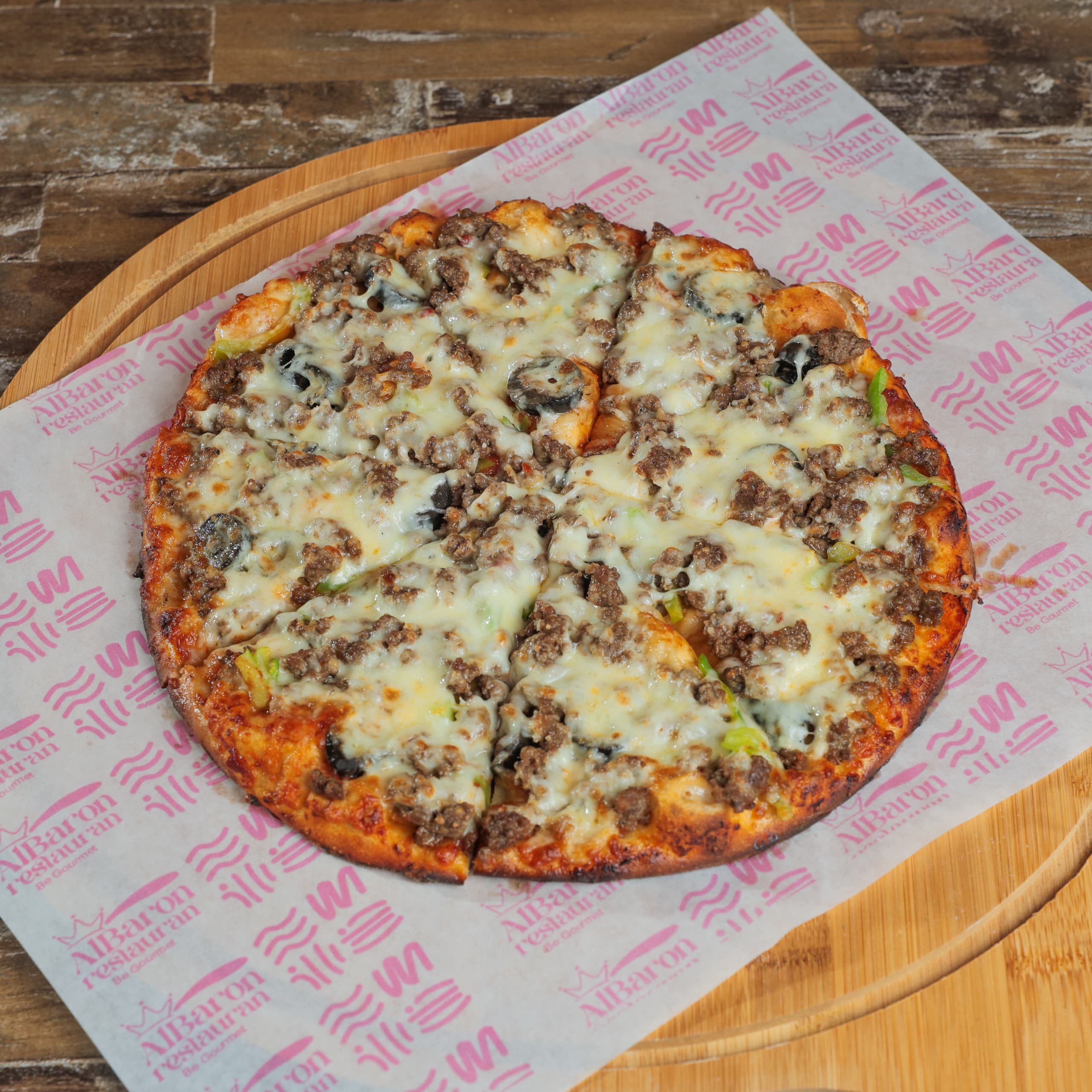 Minced Meat Pizza