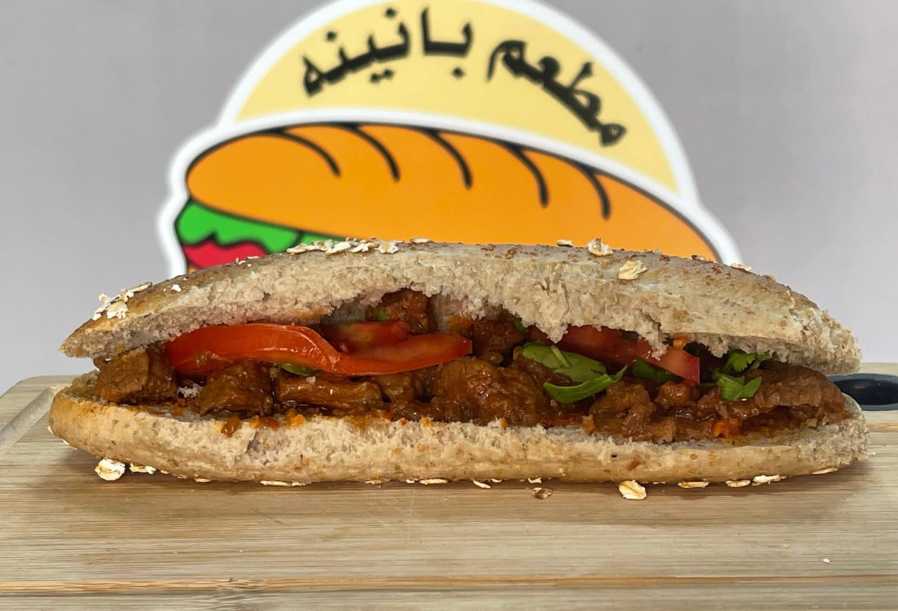 Meat fry sandwich - oat bread