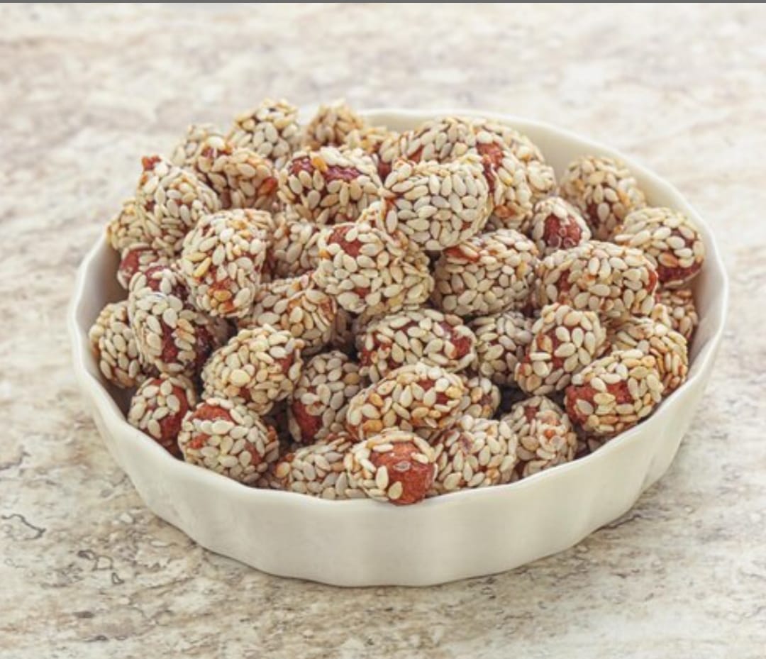 Sesame peanuts
