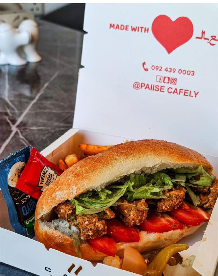 ساندوتش طعميه