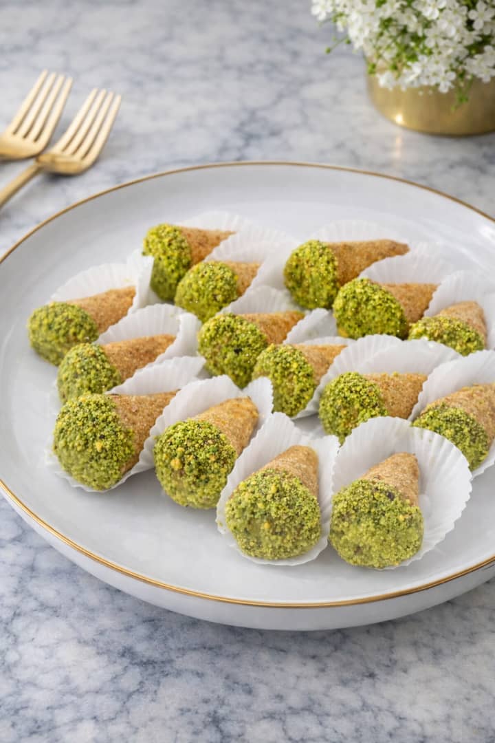 طربوش ملكي - قطعة