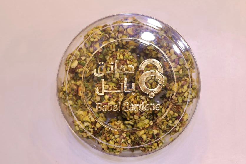 Date balls with honey and pistachio
