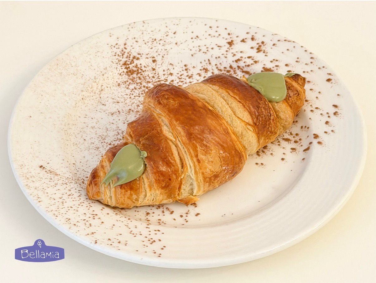 Pistachio Croissant