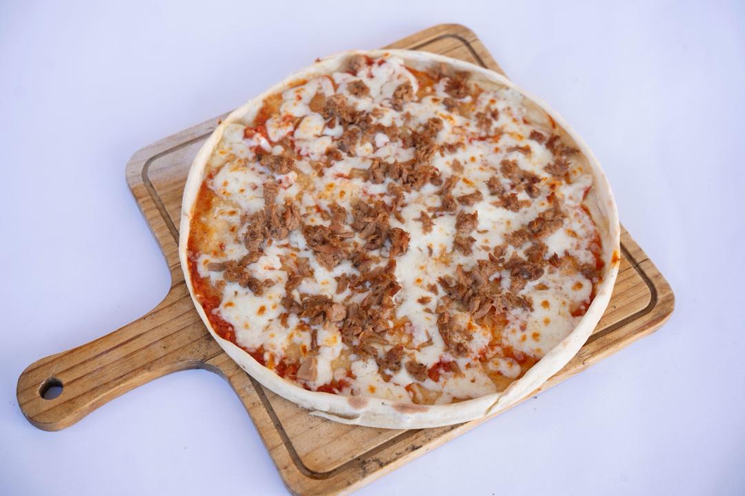 Tuna Pizza