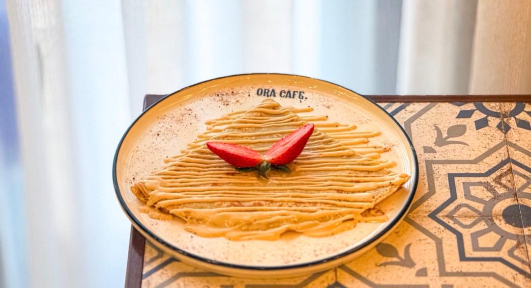 Hazelnut Crepe