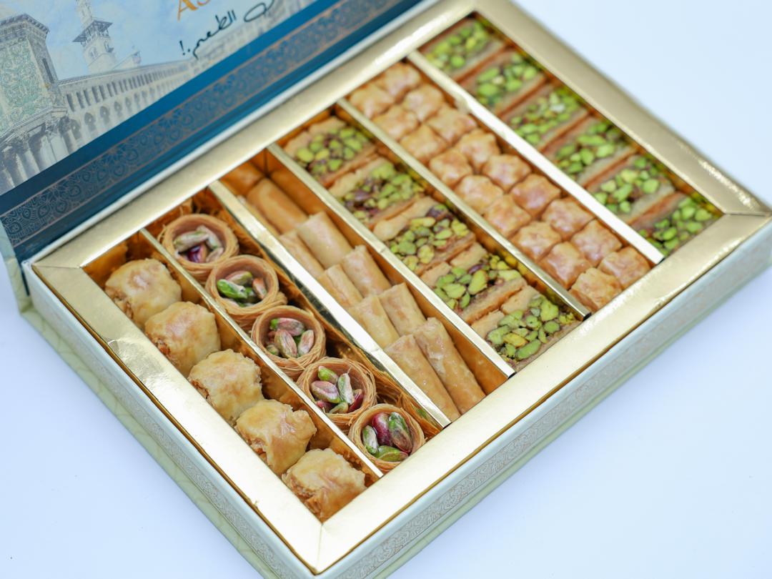 Small Arabic box