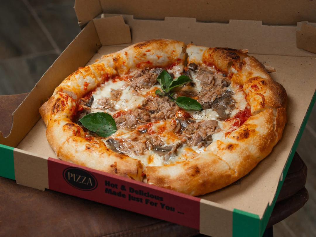 Tuna Pizza