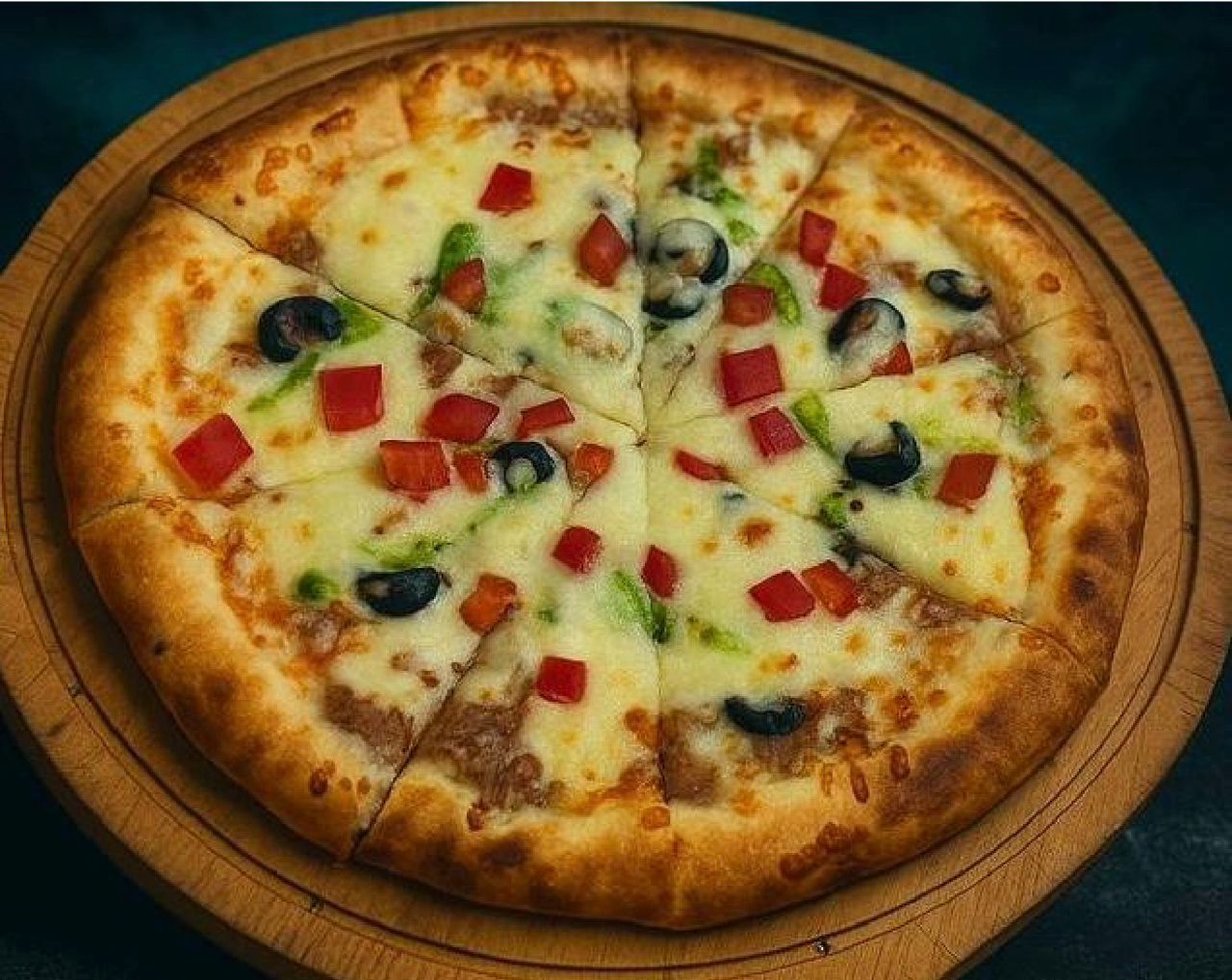 Tuna Pizza
