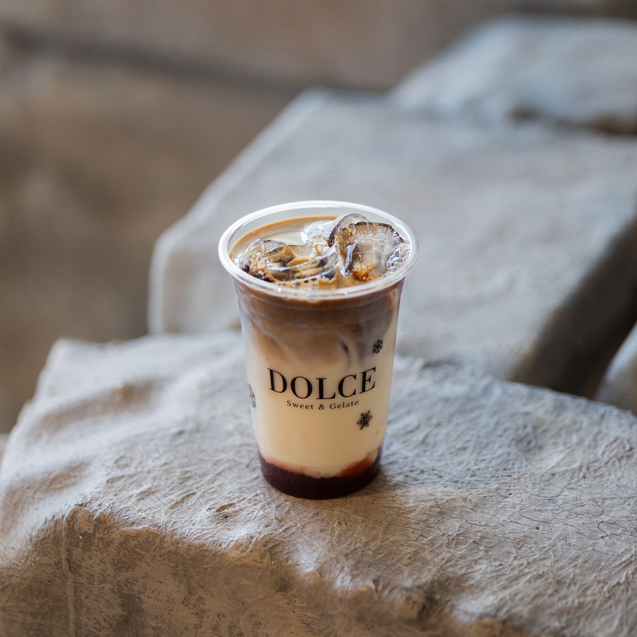 Caramel iced latte