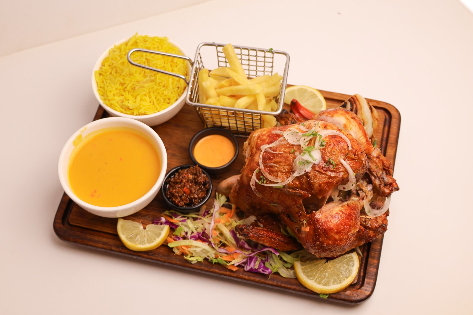 Whole national chicken boardim meal + mandi rice